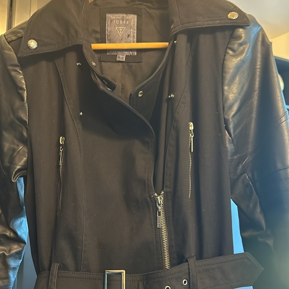 Black Guess Jacket - Picture 5 of 6